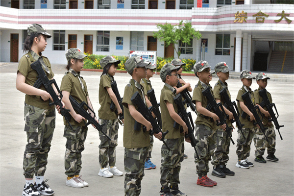 长沙军事夏令营哪家专业？总结这几家