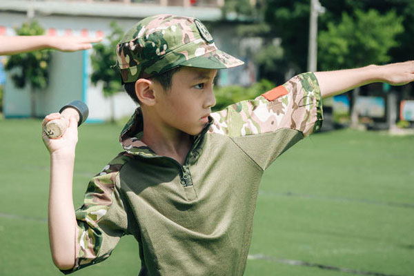 成都军事夏令营排名榜单，课程丰富营地上榜