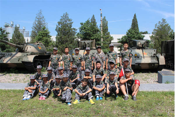 成都市军事夏令营哪家好？这三家建议了解一下