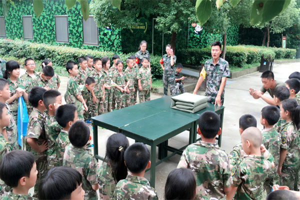 福州少儿军事夏令营有哪些？这几家都不错！