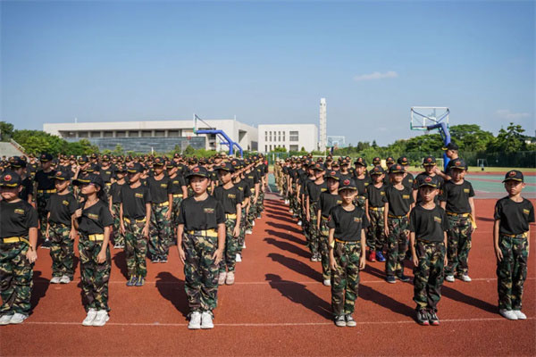 广州小学生军事夏令营哪家好?分享口碑好的