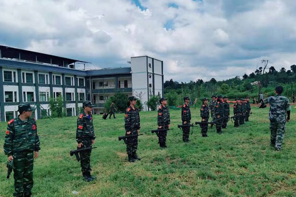 贵阳军事夏令营哪家好?火爆营地一览