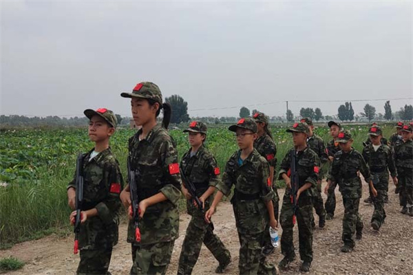 杭州儿童军事夏令营哪家机构好?优选专业营地!