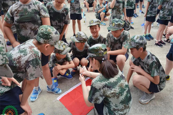 杭州军旅夏令营收费标准？不同机构收费一览