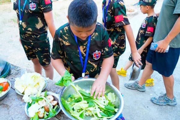合肥军事夏令营价格表，线路费用一览