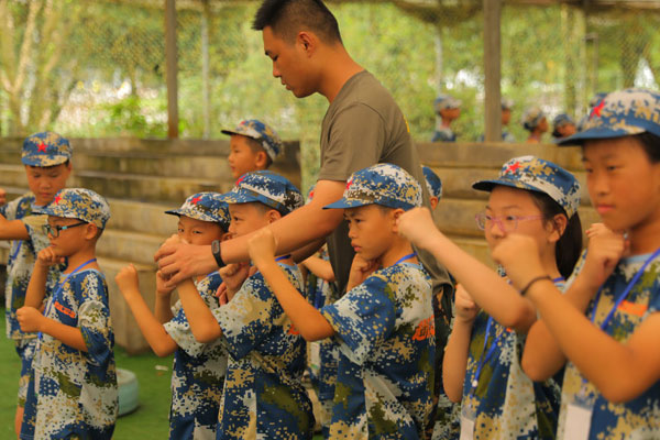 长沙小学生军事夏令营哪家好？实力雄厚机构