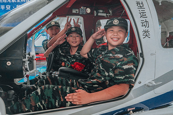 长沙军事夏令营哪家比较专业?看看就知道了