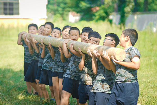 郑州军事拓展夏令营排名榜？前三名推荐