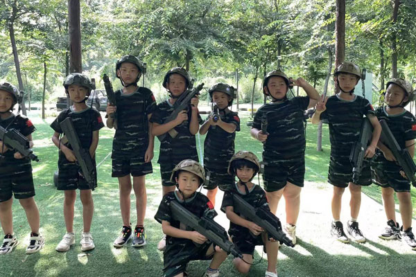 杭州青少年军训夏令营排行榜？三大热门品牌机构