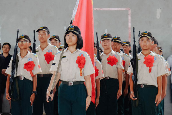杭州青少年军事夏令营