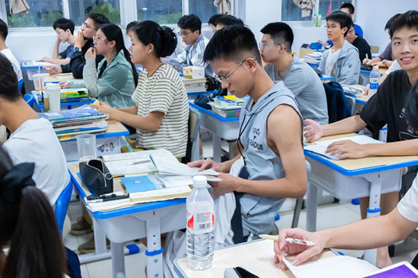 青岛军训夏令营哪里好?这几家不错