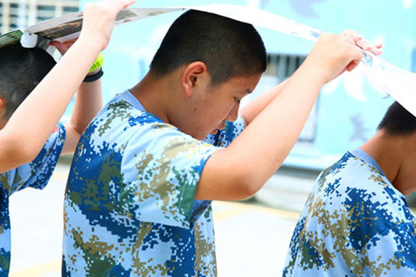 上海军事拓展夏令营哪家好？盘点全封闭管理机构