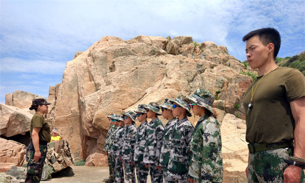 为什么要选择讲武堂军事夏令营？看优势