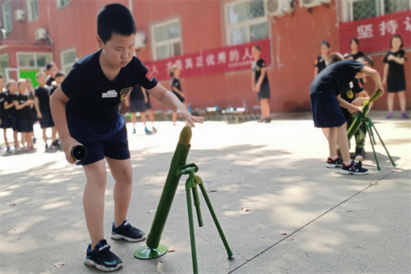 昆明儿童军训夏令营哪家好？这些机构强