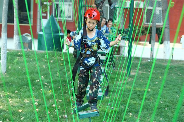 昆明军训夏令营哪家专业？三大热门机构解析