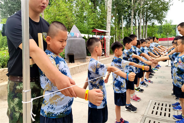 南京儿童军训夏令营有哪些？这几家榜上有名！