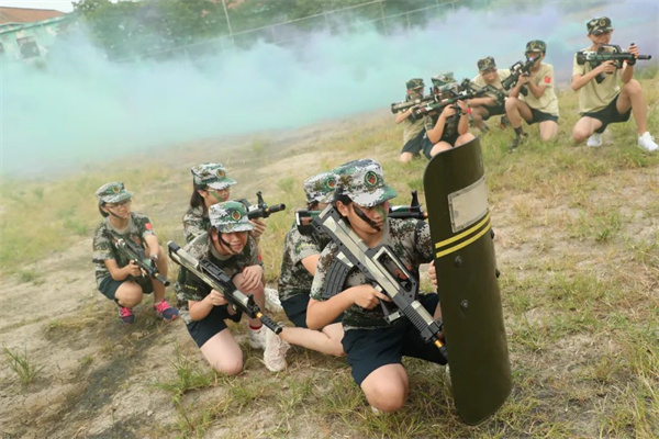青岛军事夏令营有哪些?优秀营地火速报名中！