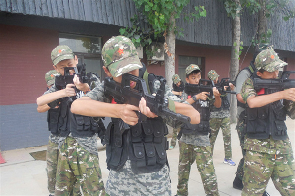 青岛市军事夏令营费用多少？价格大盘点