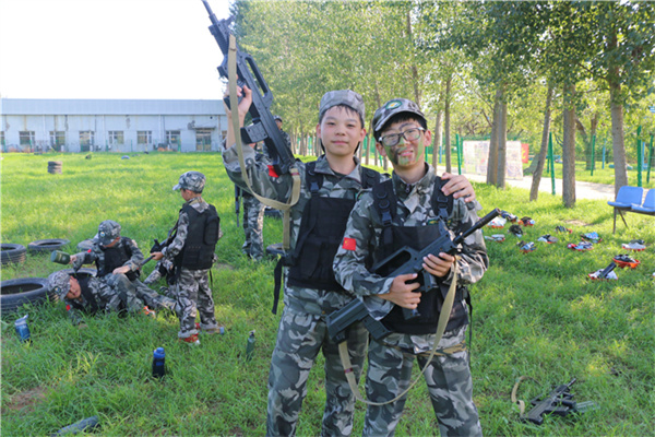 深圳军事化夏令营哪家好？快来看看!