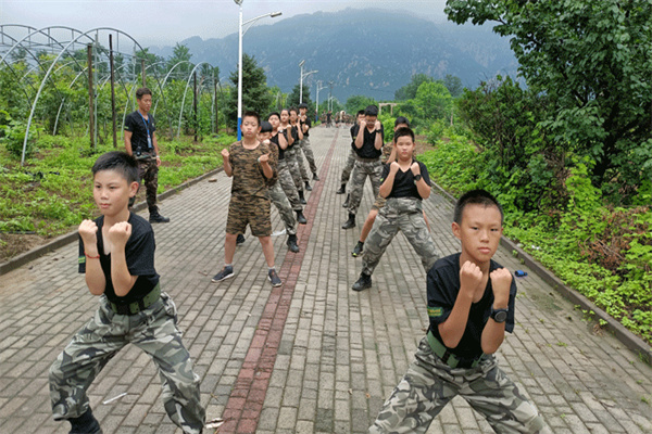 深圳军事夏令营哪家正规？快来了解这几家