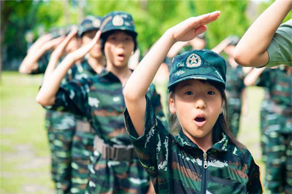 石家庄军训夏令营哪里好？这三家建议考虑!