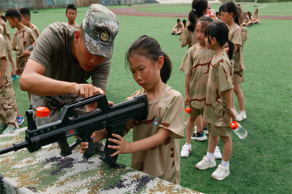 石家庄少年军事夏令营费用多少？价目表一览