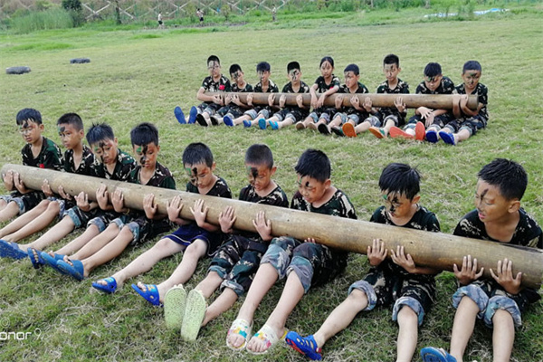 武汉军事拓展夏令营哪里好？精选品牌推荐