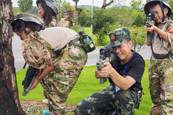 武汉儿童军事夏令营推荐，报名这几家不会错!