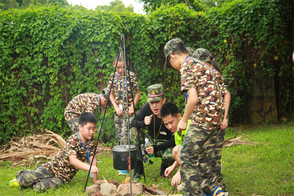 厦门军事夏令营哪个好？这三家机构真心不错！