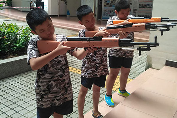 厦门儿童军事夏令营有哪些?快来看看这几家