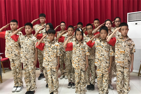 西安军事夏令营哪个好？这三家位列前茅！