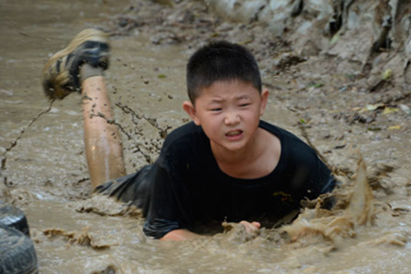厦门小学生军训夏令营多少钱