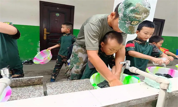 成都军事夏令营价格多少钱？不同天数费用参考