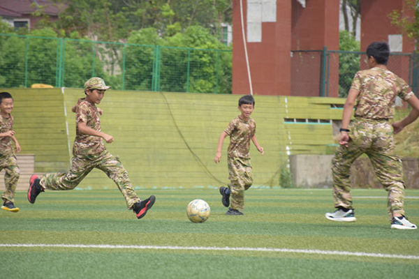 郑州青少年暑假军训夏令营排名，盘点上榜营地