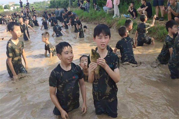 郑州军事夏令营哪家好？强烈推荐这3家！