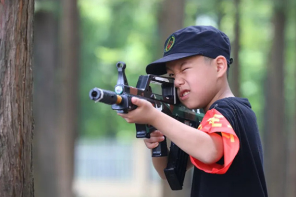 上海军事夏令营哪个机构好