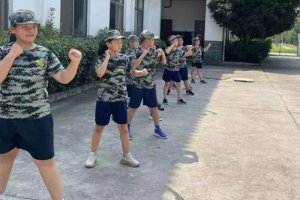 贵阳小学生军事夏令营哪里好
