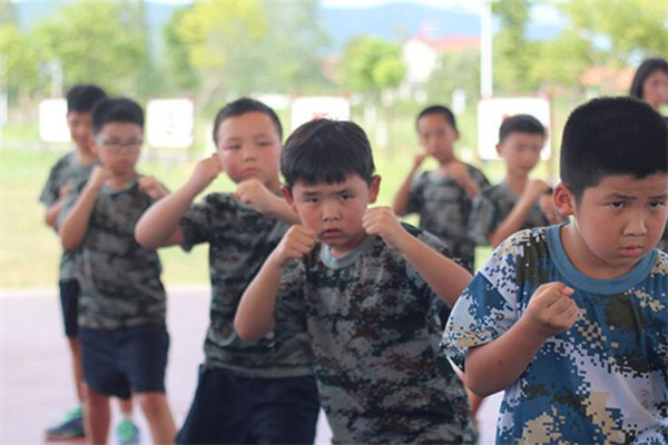 合肥军事体验夏令营哪个好？好口碑机构推荐