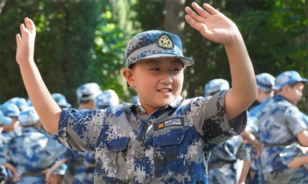 西安儿童暑假军事夏令营推荐,这4家建议收藏