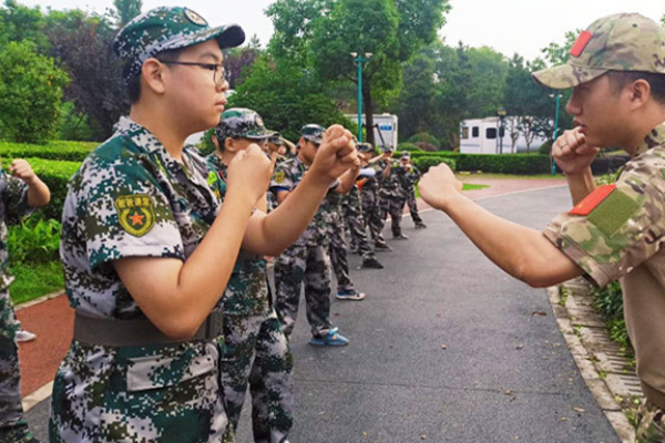 贵阳小学生军事夏令营哪里好