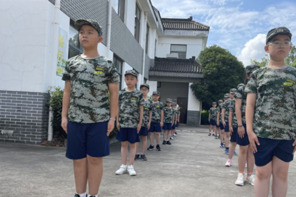 合肥军事训练夏令营推荐这4家机构，别再错过